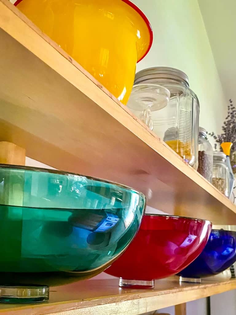 Made by hand , Glowing in the Kitchen