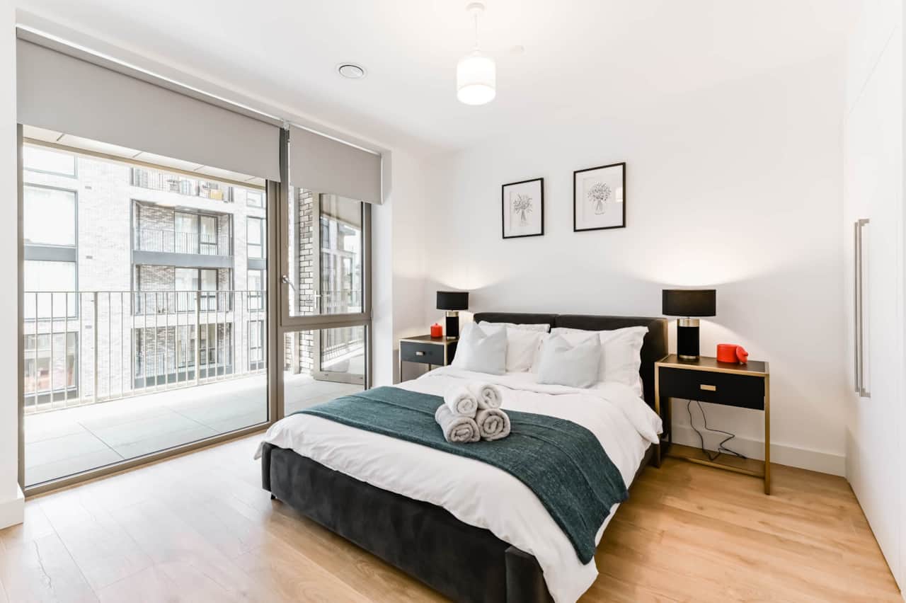 The OX - Two Bedrooms - Canary Wharf