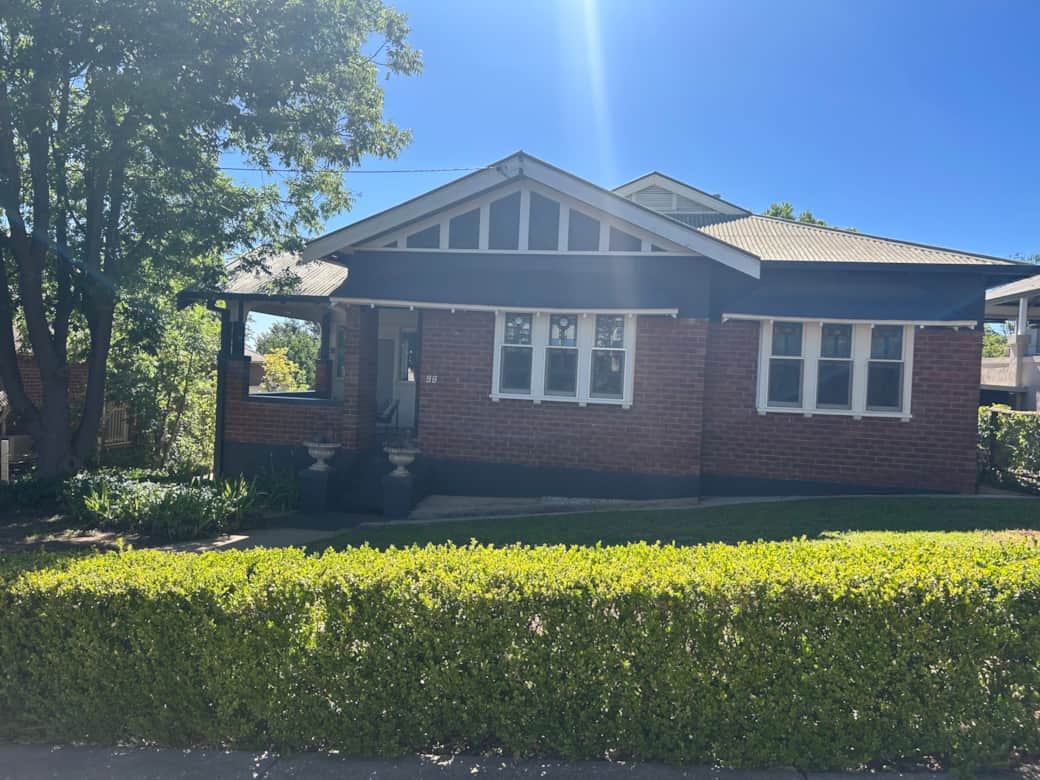 Black Range Cottage Cowra 