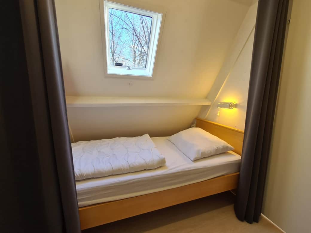 WhatsApp Image 2025-10-14 à 08.42 WhatsApp Image 2025-10-14 à 08.42