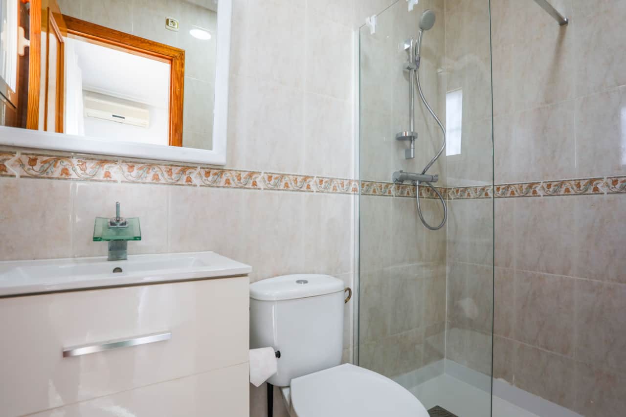 Ensuite bathroom