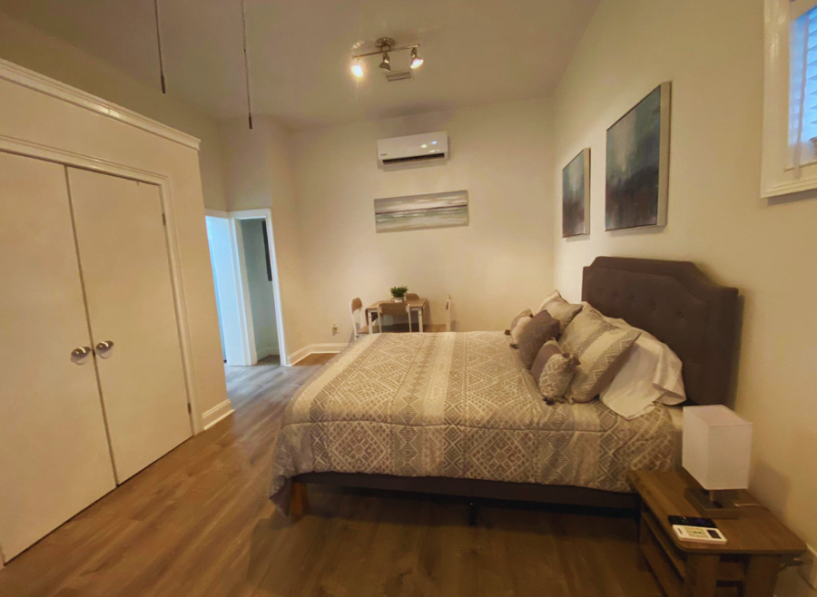 Cozy room with air conditioning for a comfortable temperature. Lakeland, FL
