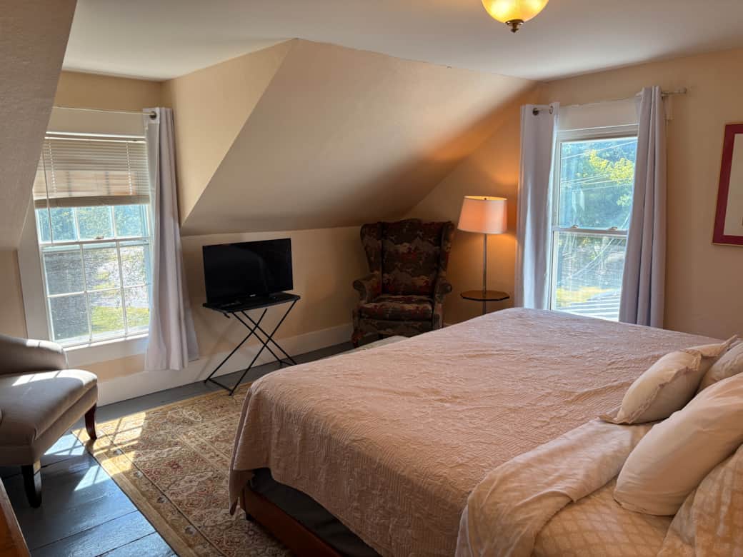 Valhalla King Bedroom