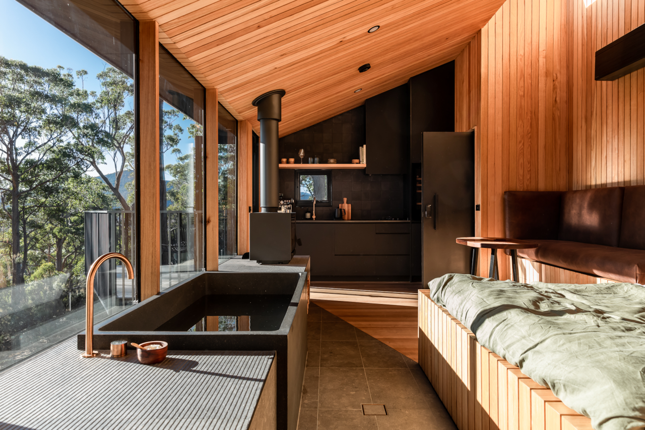Hunter Kitchenette