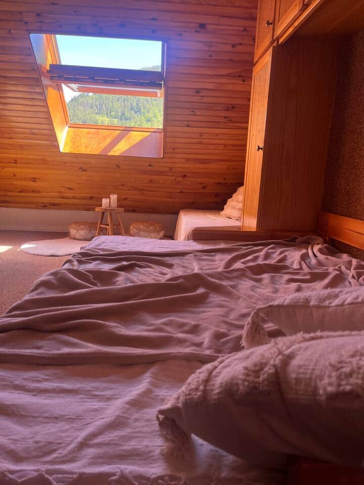 Se réveiller avec la vue sur les montagnes 