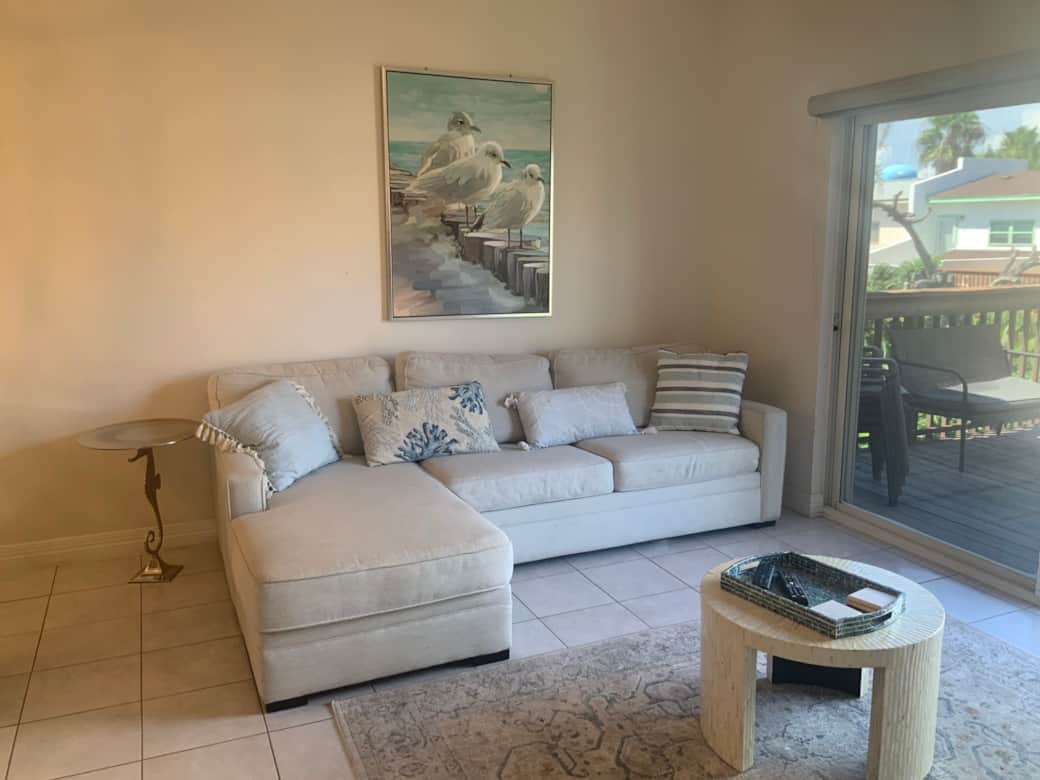 Living Area, Queen Sleep Sofa