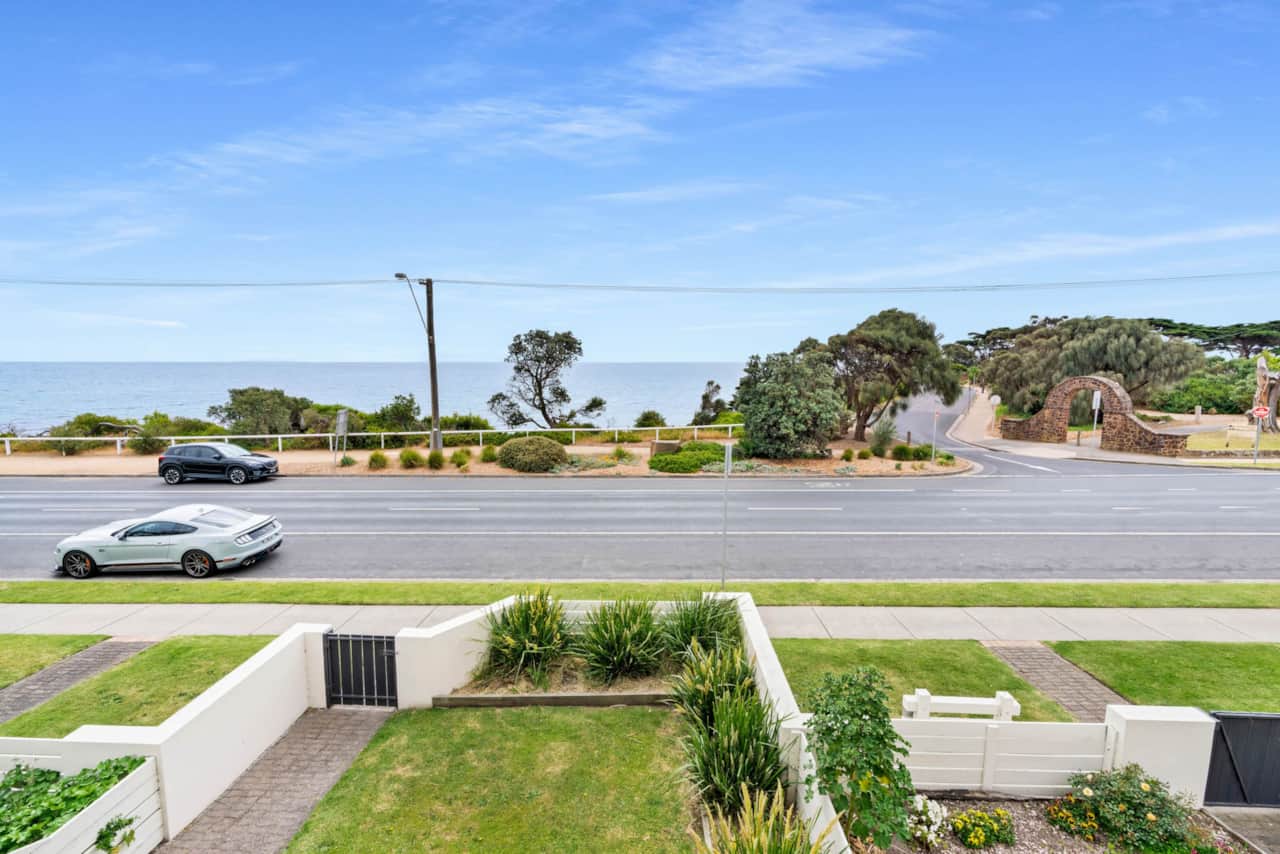 Esplanade Mornington
