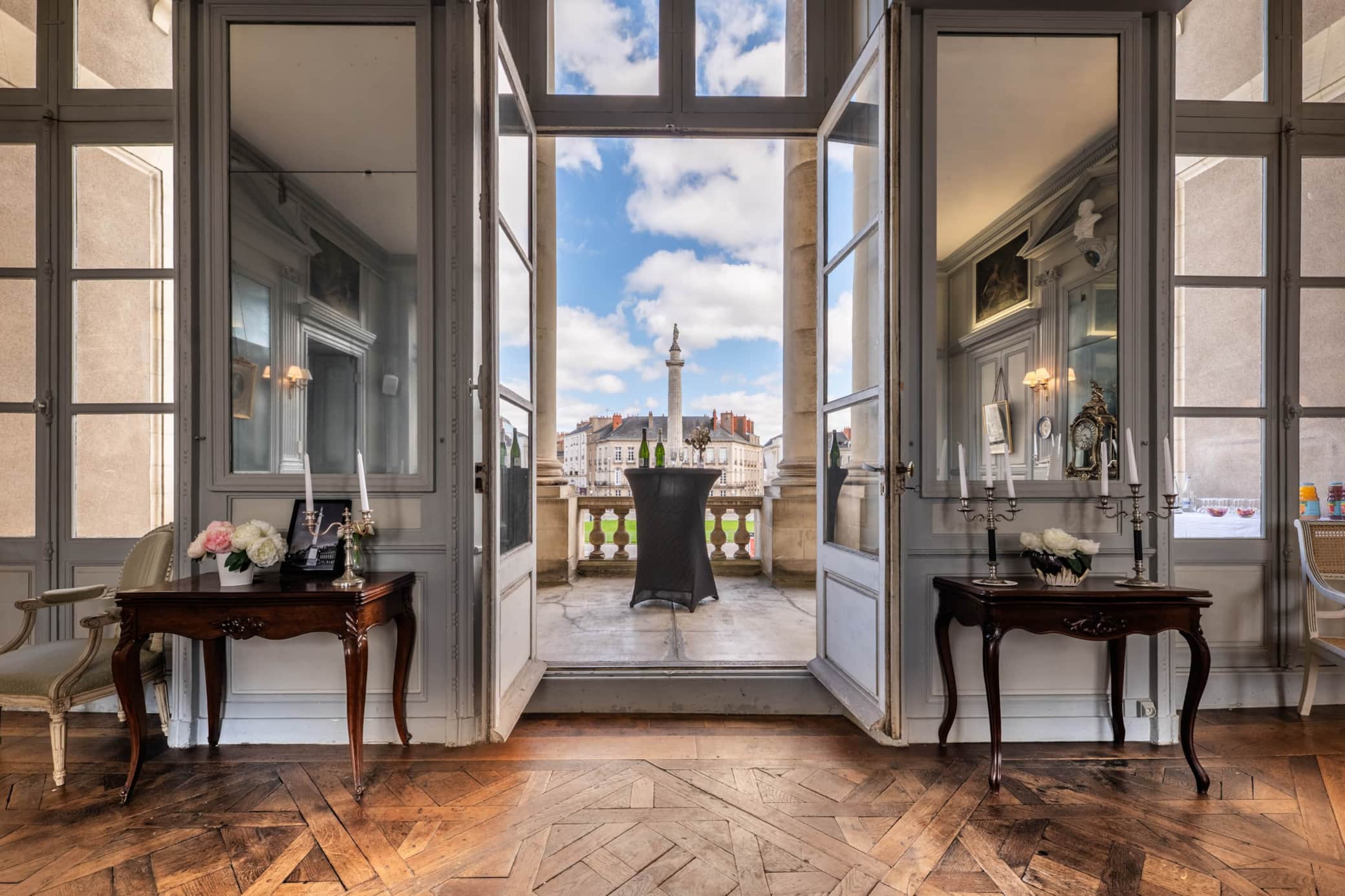 Cocktail élégant aux Salons de la Plume