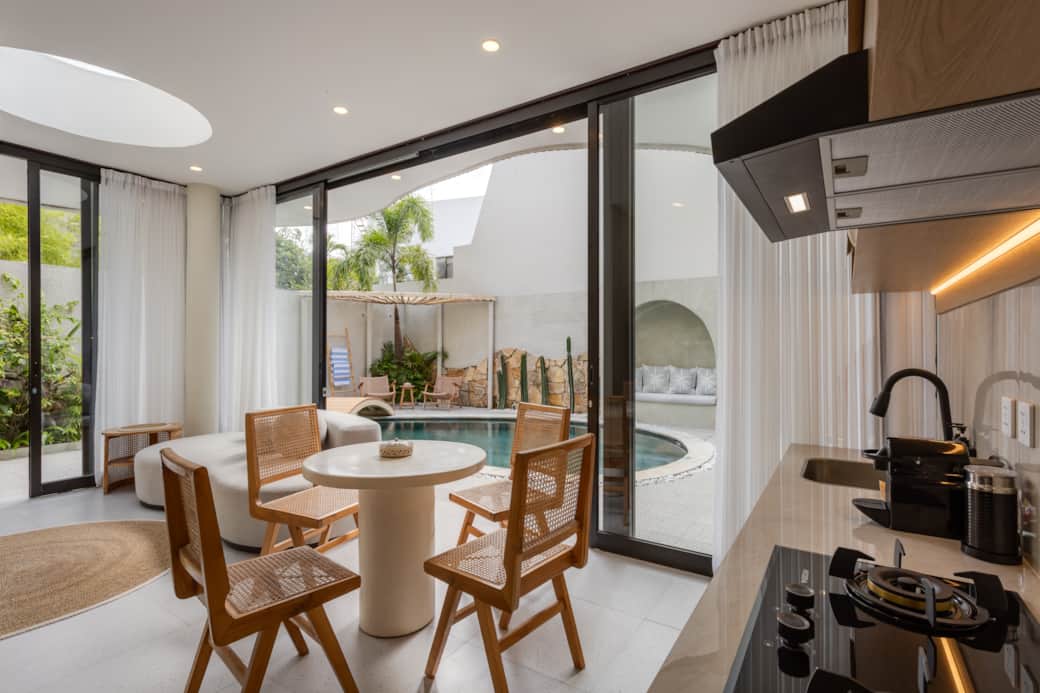 Air-conditioned Living Room