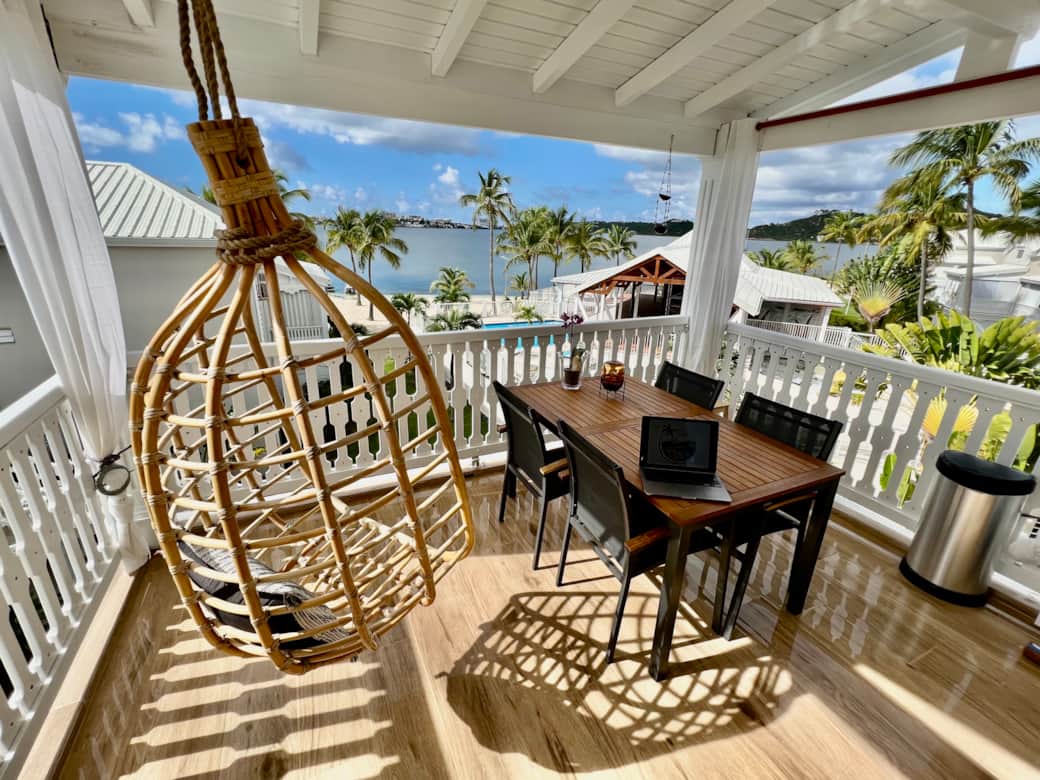 Terrasse splendide vue mer-Duplex LA JUNGLE BLEUE - Résidence Anse MARGOT - SAINT MARTIN Terrasse splendide vue mer-Duplex LA JUNGLE BLEUE - Résidence Anse MARGOT - SAINT MARTIN