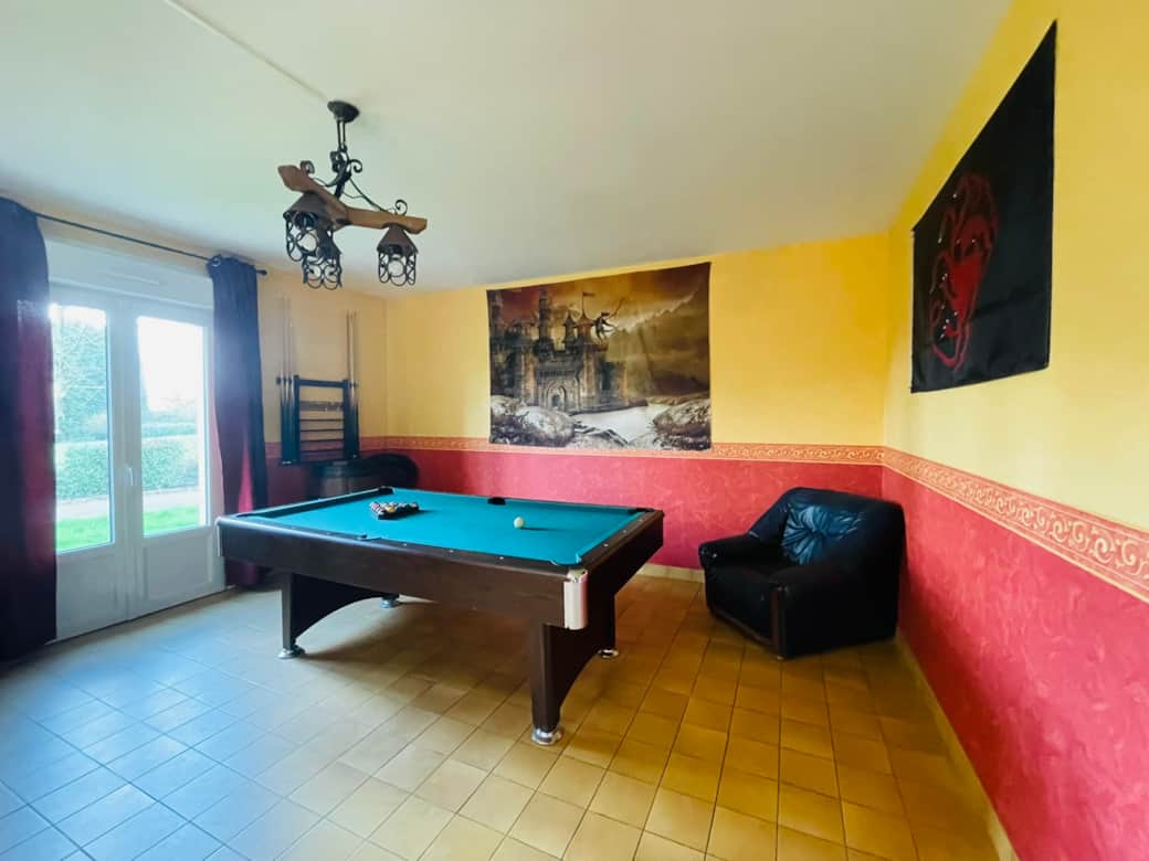 Salon - Billard Salon - Billard