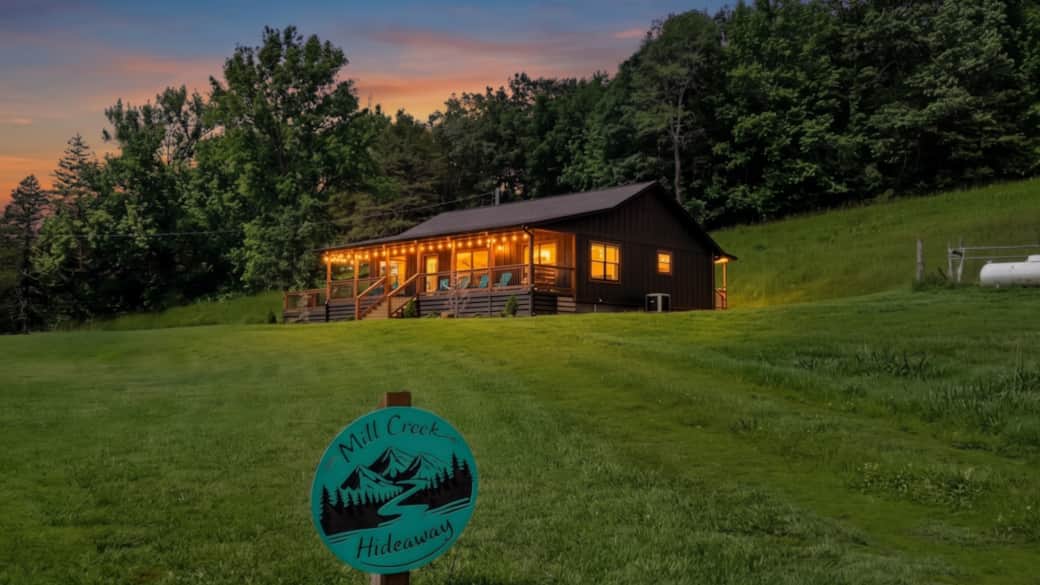 Mill Creek Hideaway - 3 Mill Creek Hideaway - 3