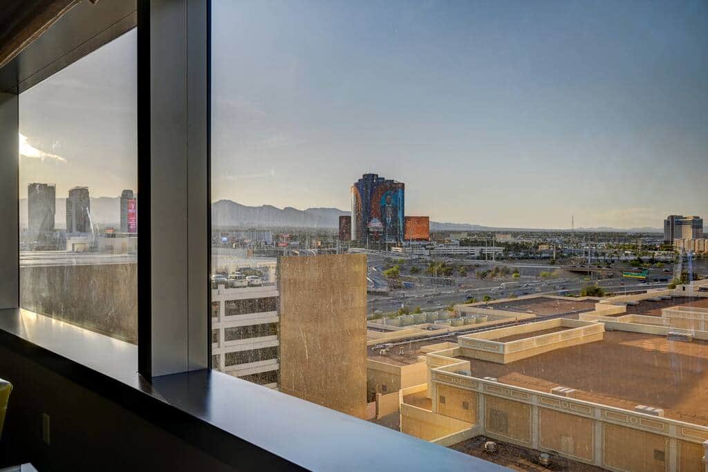 Panoramic Las Vegas Strip Views Through Expansive Windows Panoramic Las Vegas Strip Views Through Expansive Windows