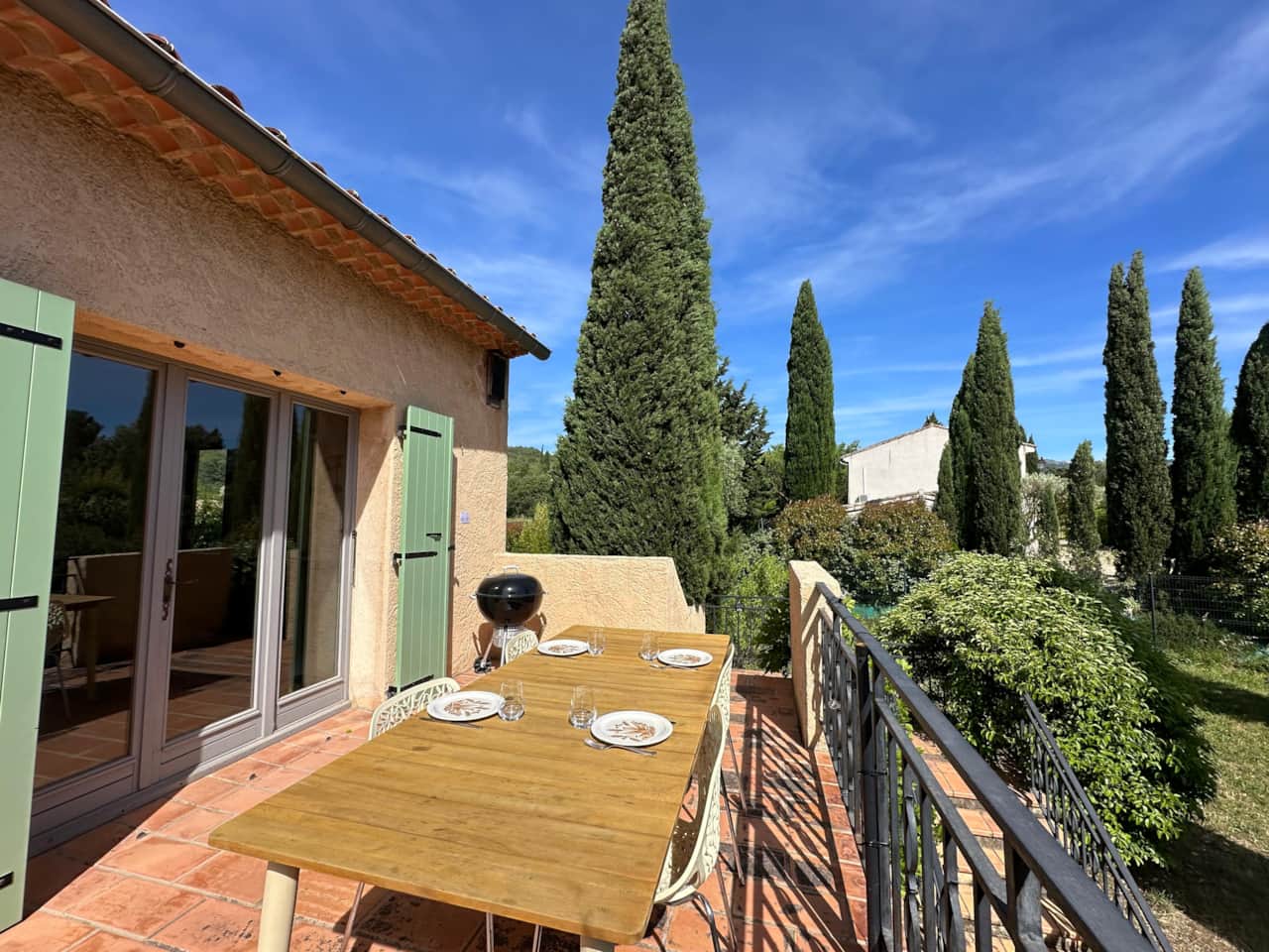 terrace, barbecue, garden, dining table, chairs