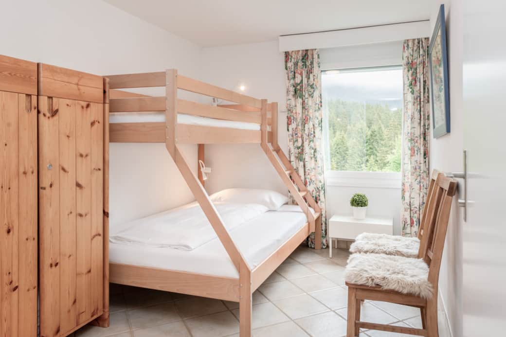 Schlafzimmer mit Hochbett Schlafzimmer mit Hochbett