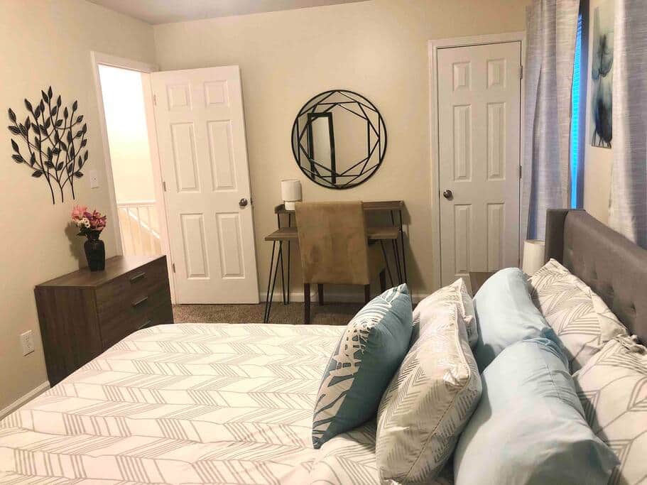 Master King Room