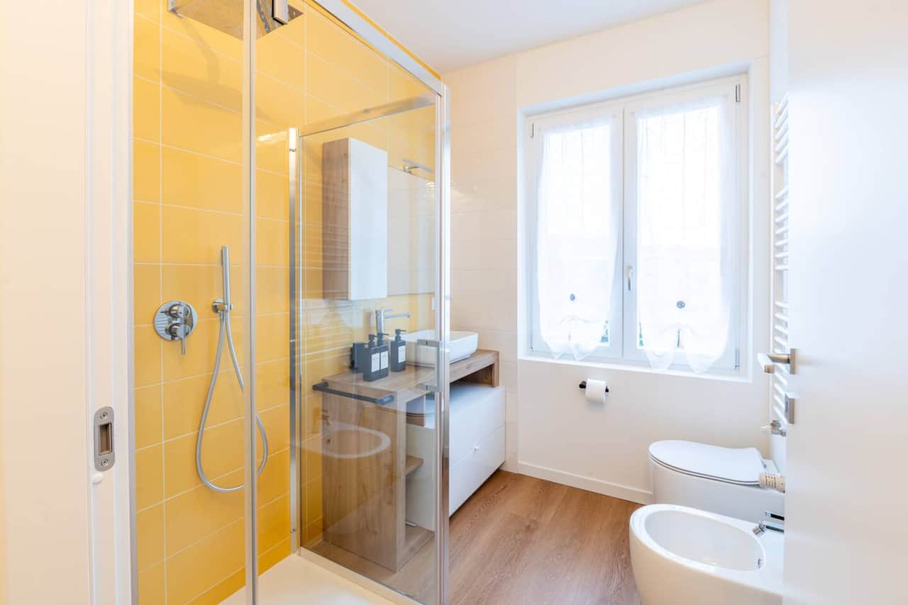 Bagno completo di tutto
