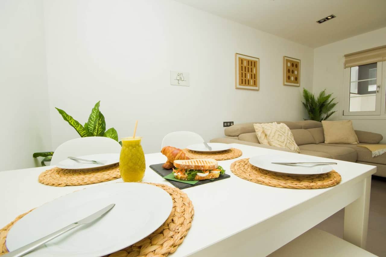 3 bedroom villa Playa Honda Lanzarote