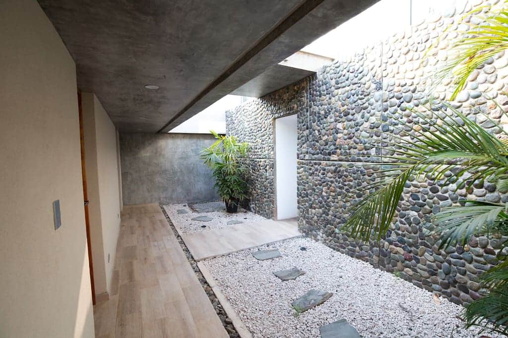 E8d19efd f6ed 43da 9218 72256e061bb0