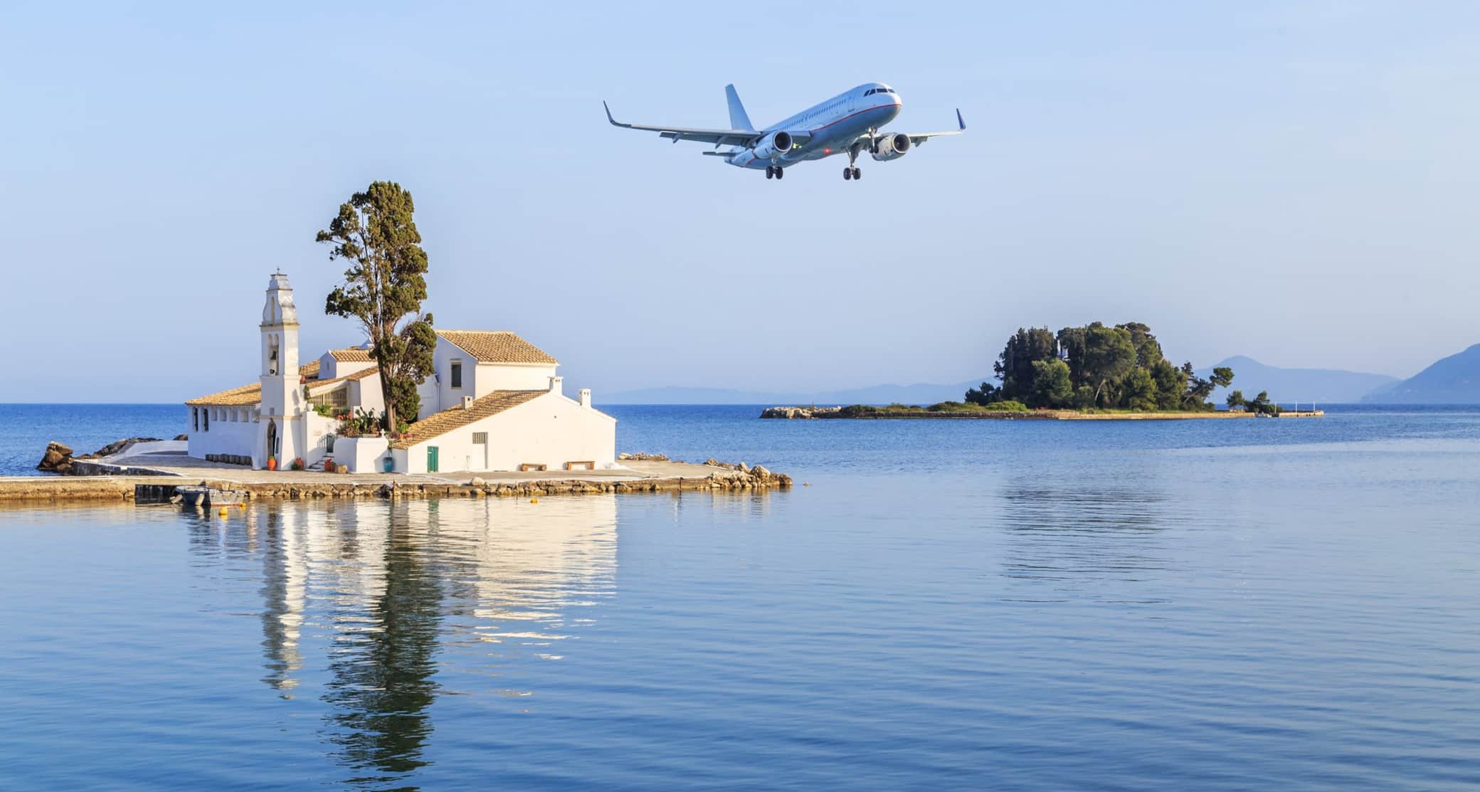 https://l.icdbcdn.com/oh/ac644b45-3412-42e0-adef-19a390caf439.jpg?w=2080-2