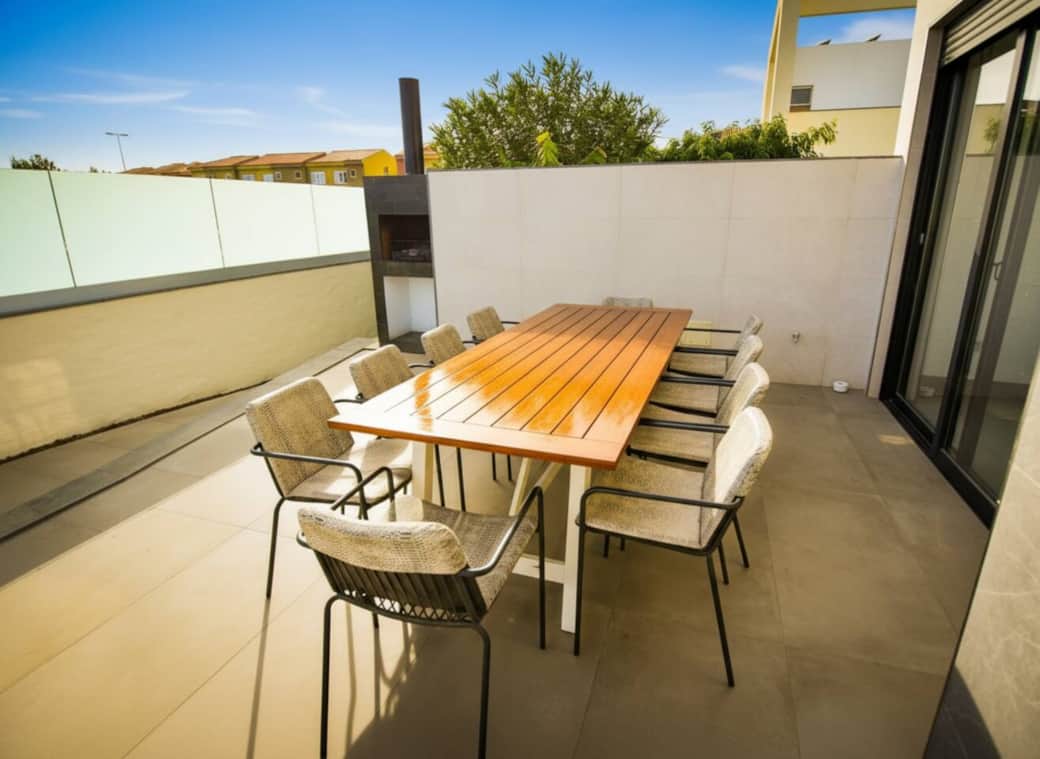 Barbeque and oudoor dining