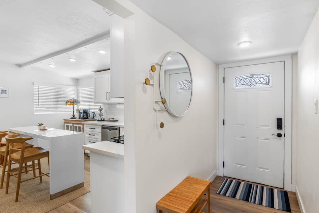9 web or mls 1600 meadow rd