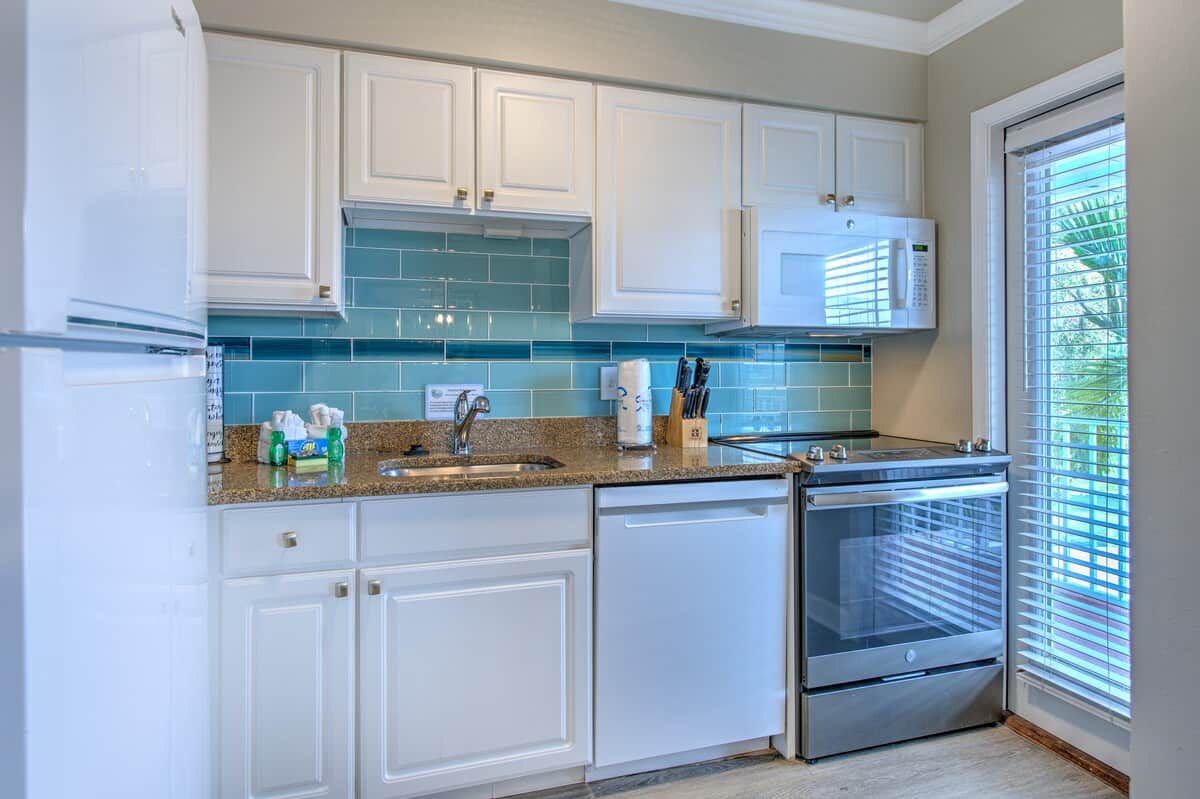 Fully equipped kitchen for your culinary needs 