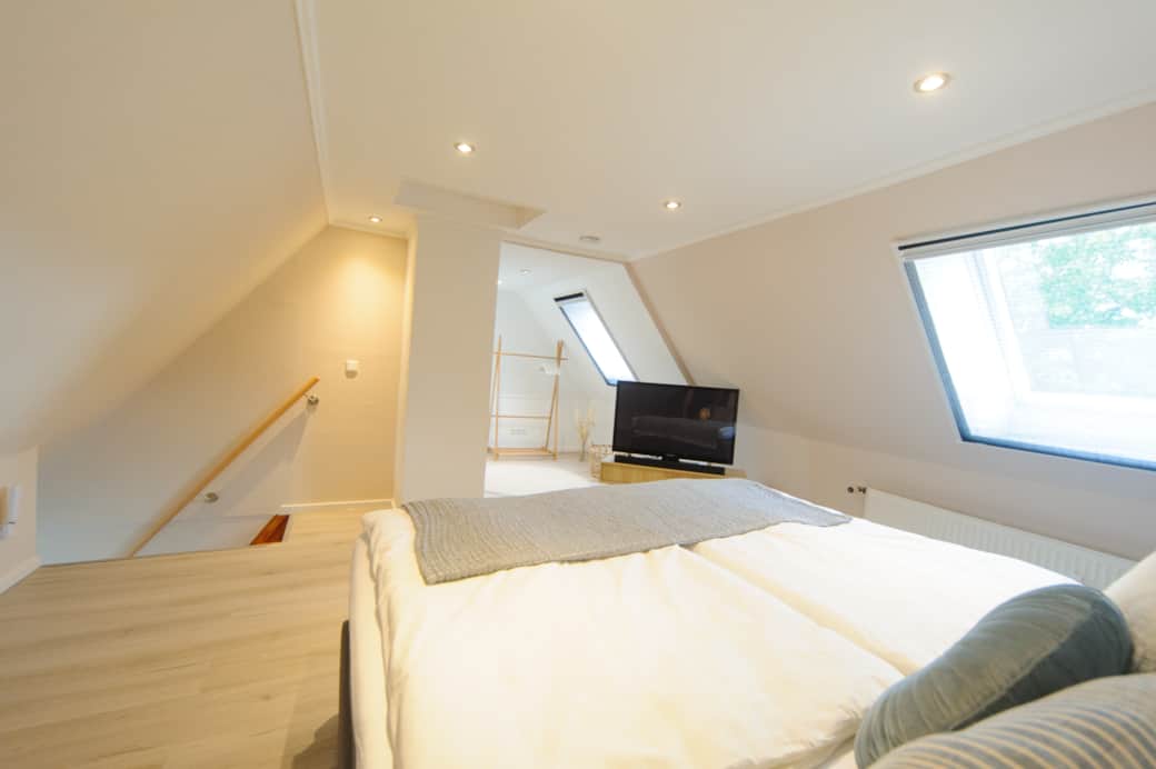 Schlafzimmer 05