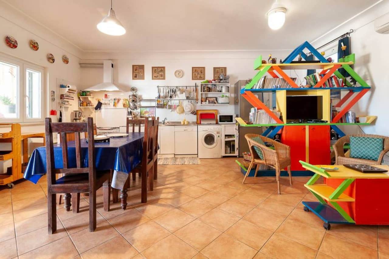 equipped kitchen