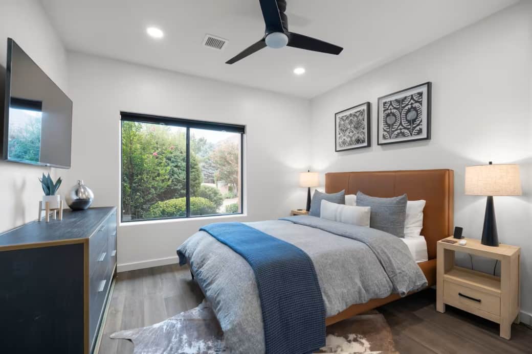 Middle Bedroom 1