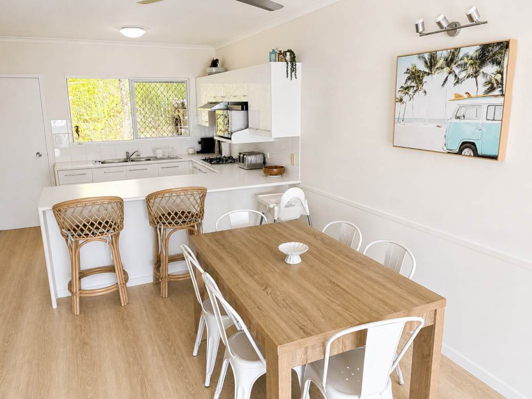 Dining Room & Kitchen