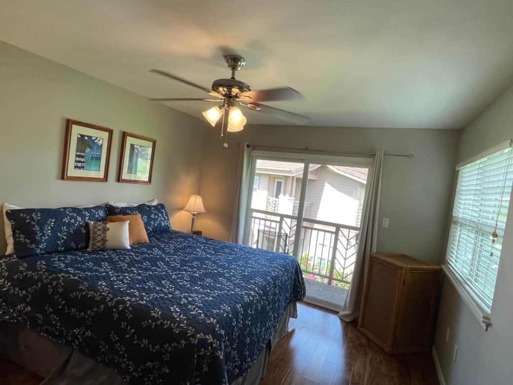 Upstairs bedroom and lanai