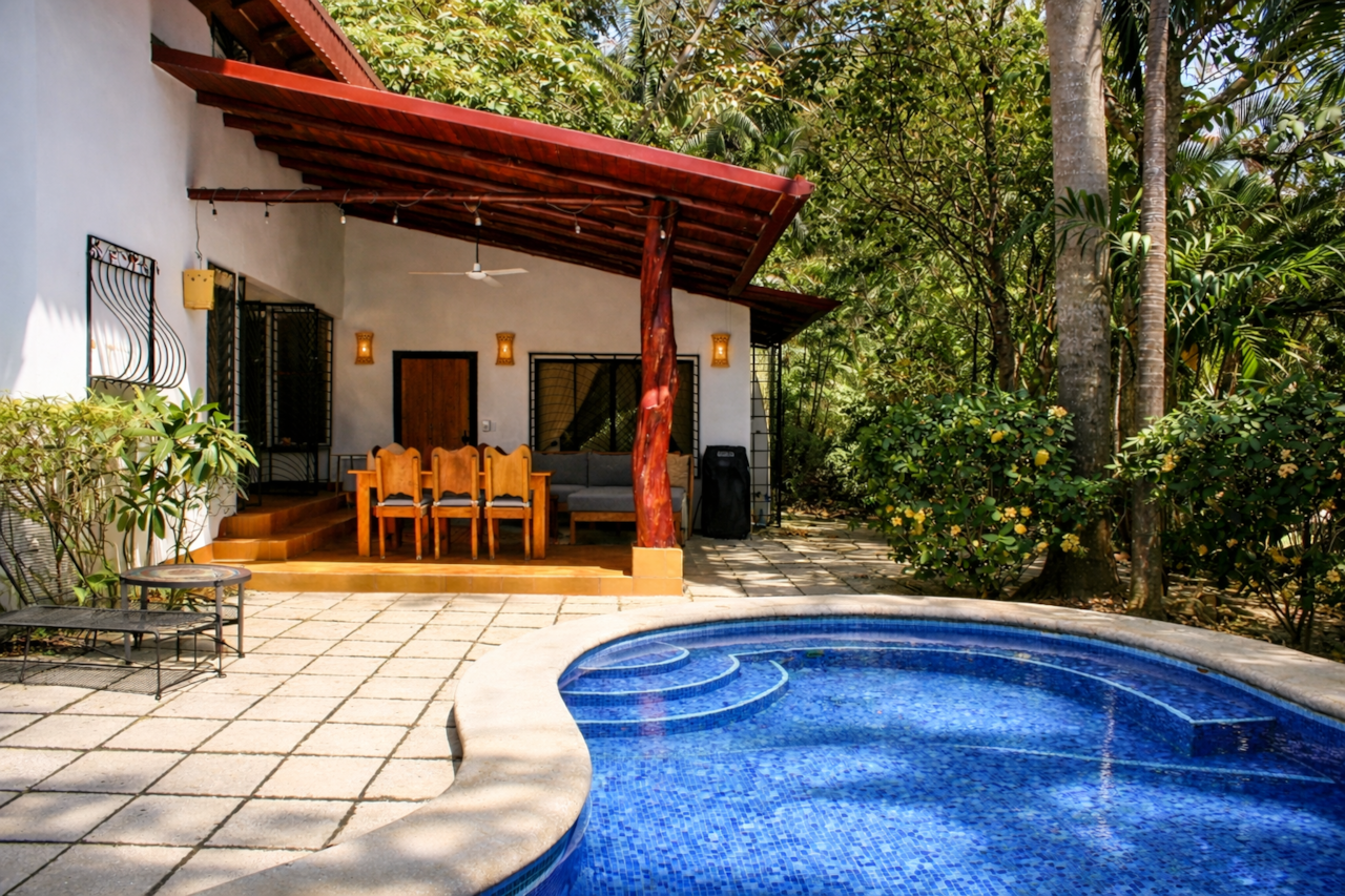private pool