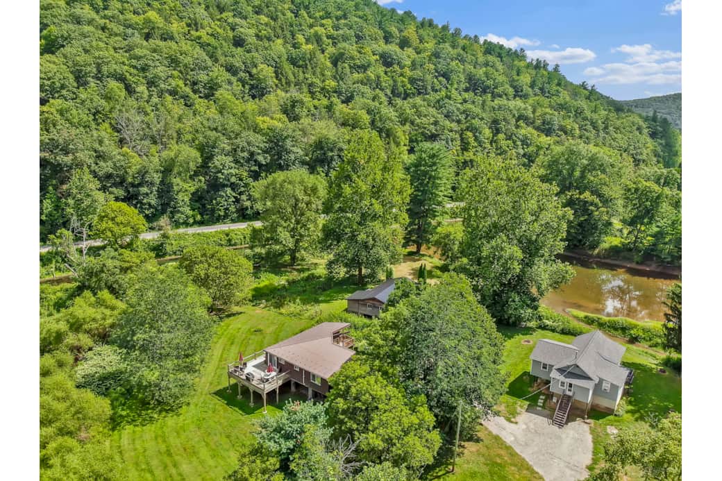 Creekside Retreat