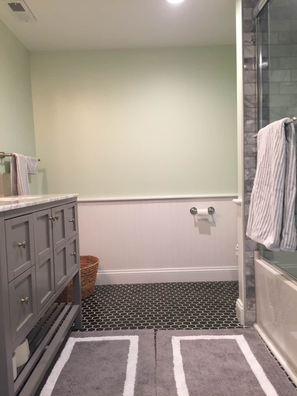 GUEST BATHROOM