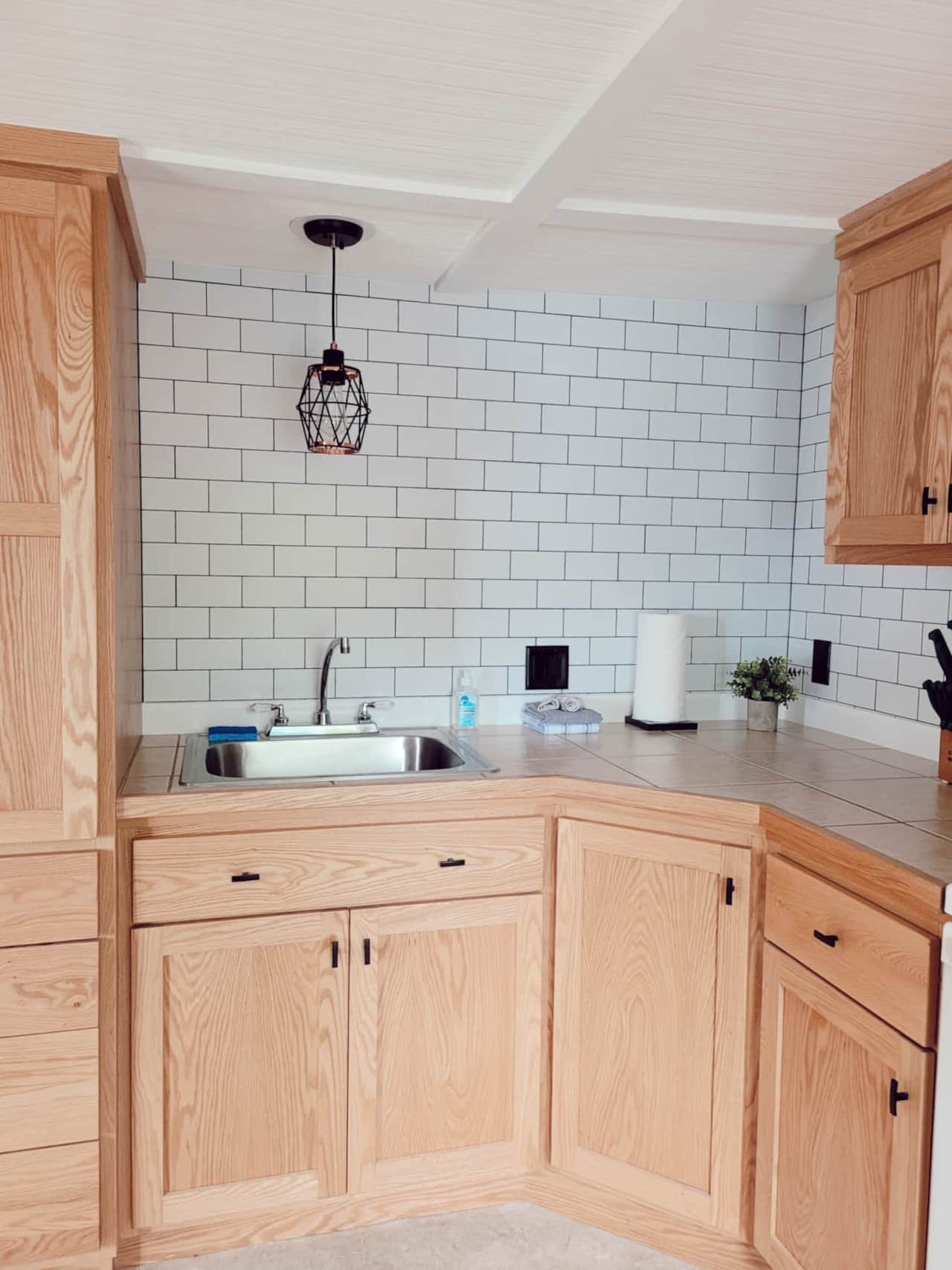Cabin 2 | Kitchen