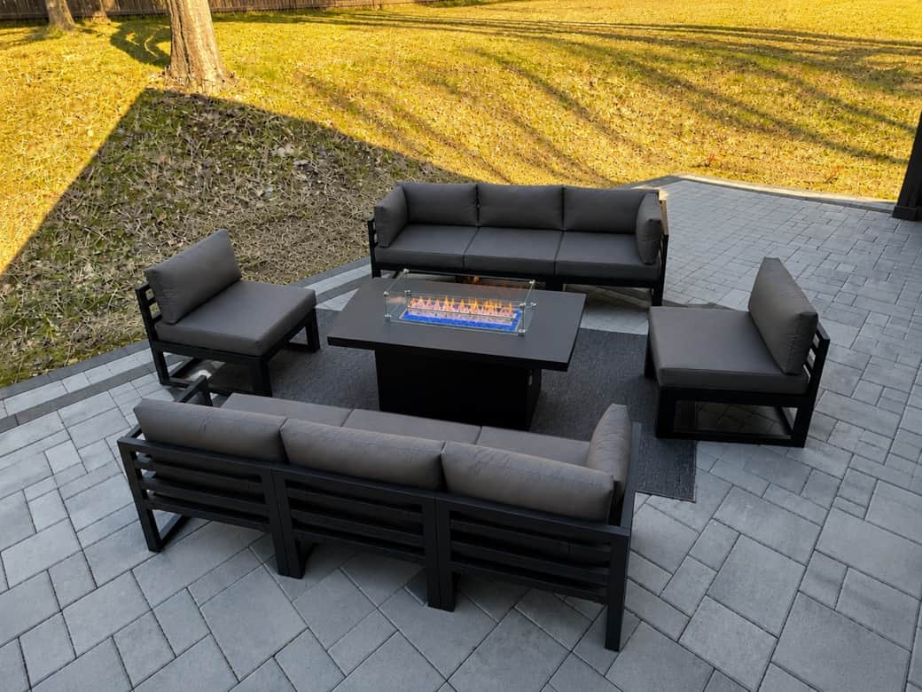 {Patio} Relax around the patio lounge area while you keep warm from the fire pit table!