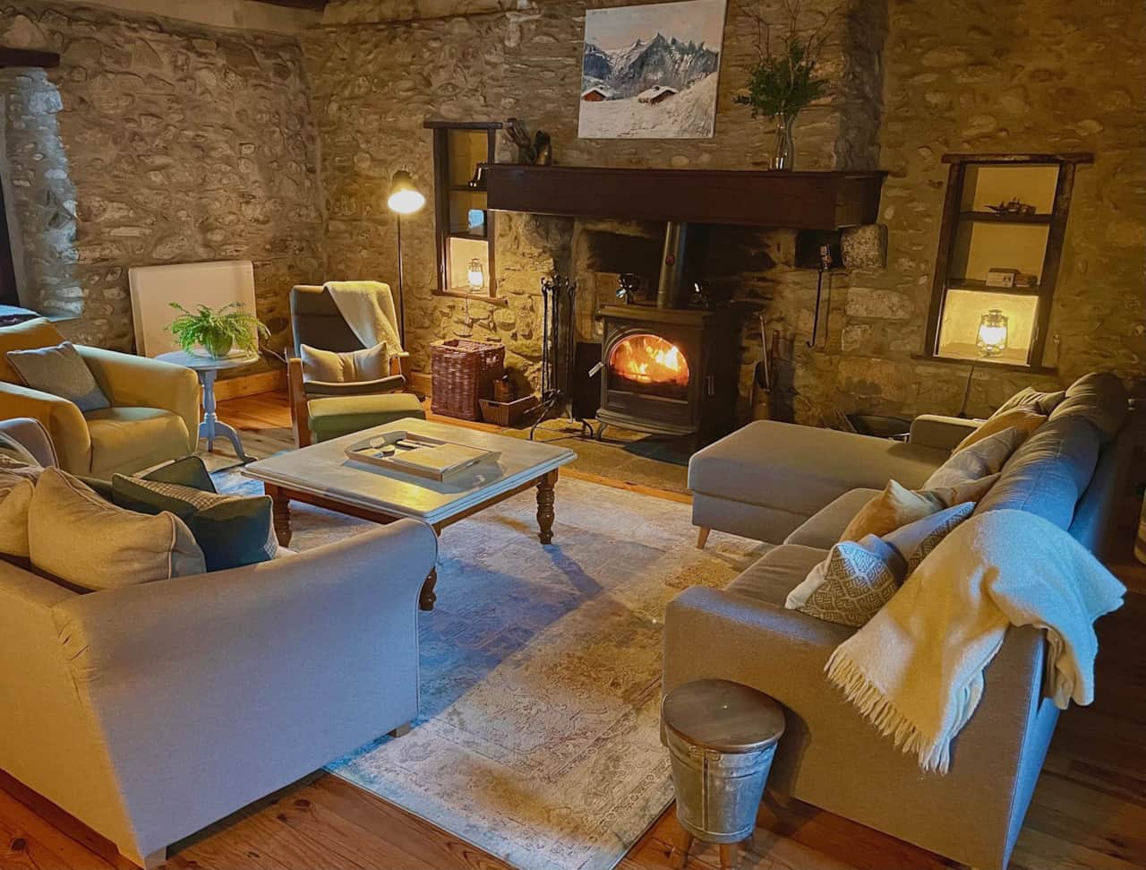 3 bedroom gîte - cosy lounge with ample seating for a large group.