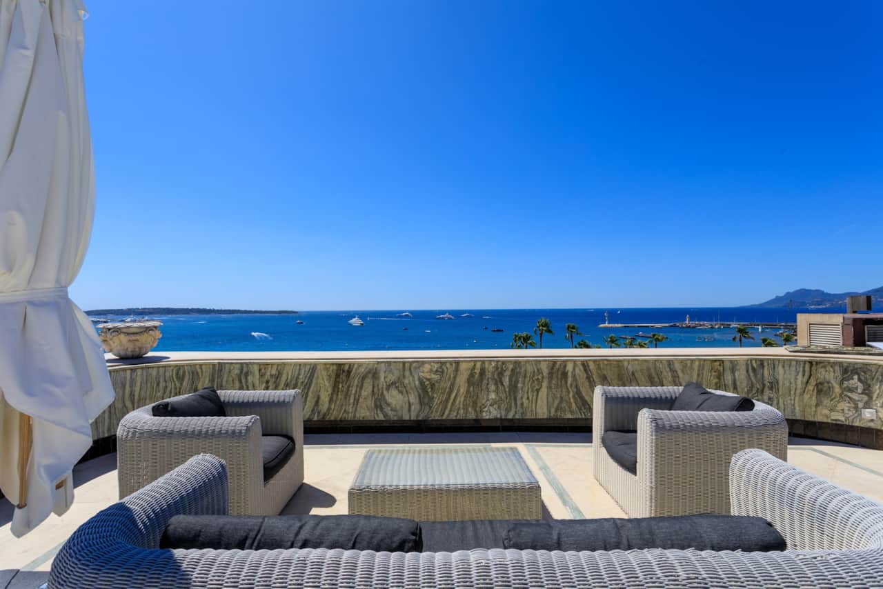 Private Penthouse