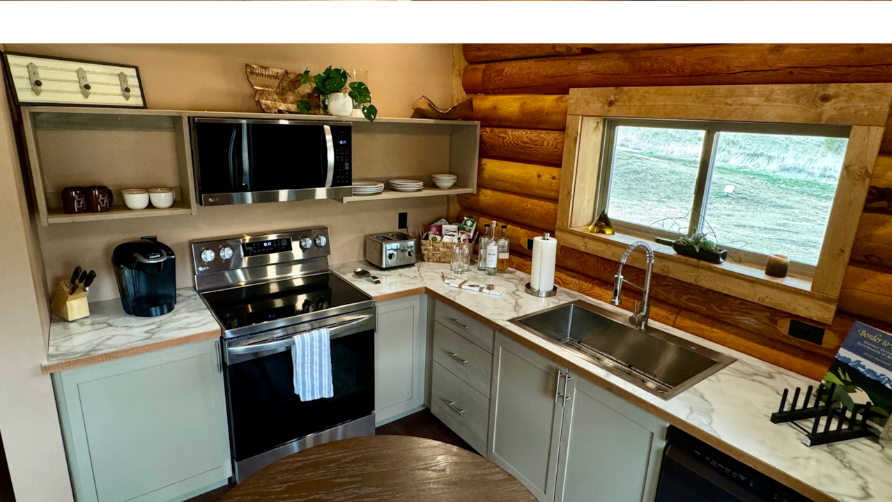 Kitchen- Streamside Cabin