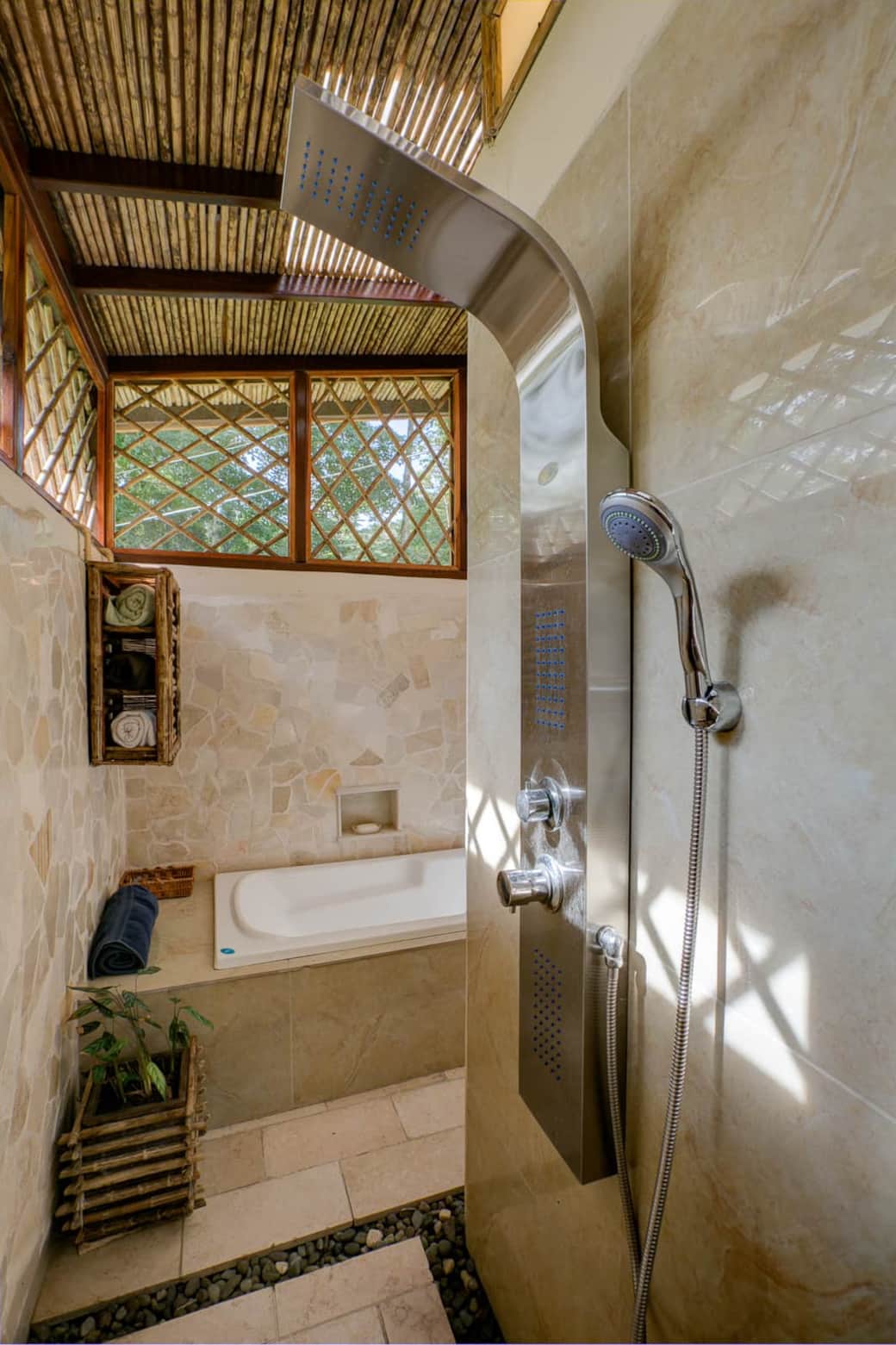 uva blue villas puerto viejo zen villa 1 bathroom shower tub combo uva blue villas puerto viejo zen villa 1 bathroom shower tub combo