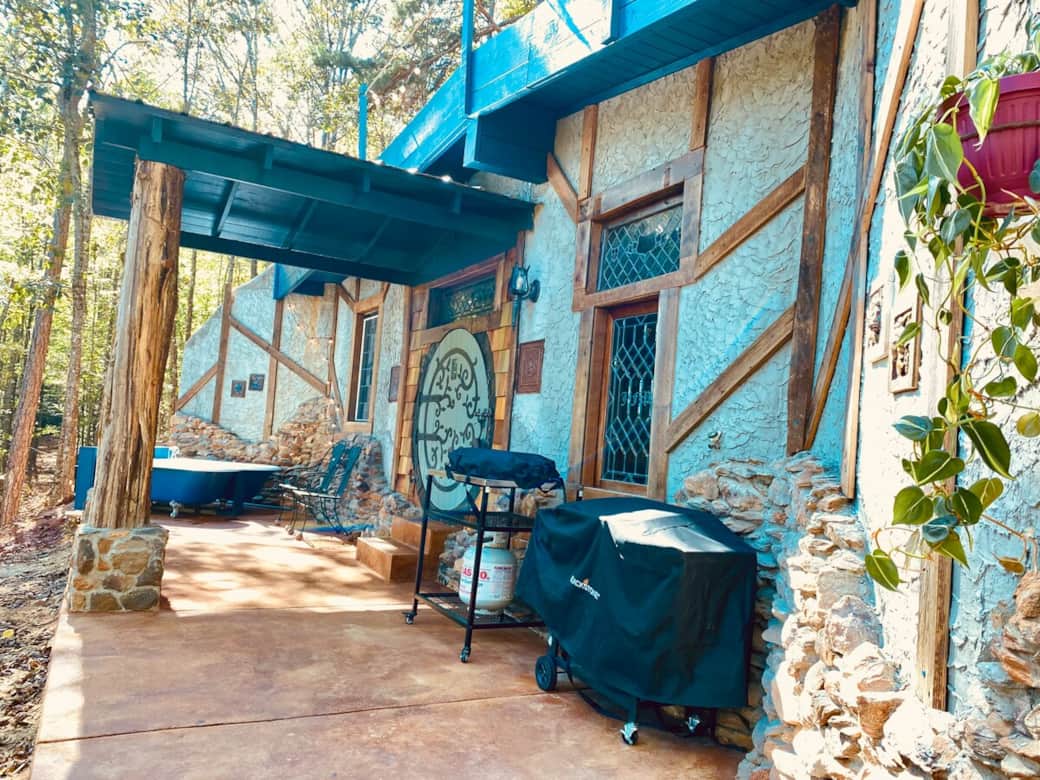 The Hobbit House is built into the side of the mountain and overlooks the gorgeous Little Tallapoosa River aka the beginning of Lake Wedowee.  We have a pizza oven and a griddle out front for your use.