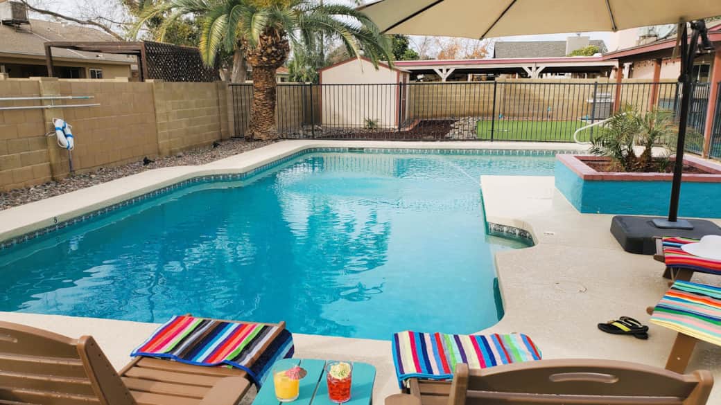 Kick back soak up the sun in the sparkling pool! Kick back soak up the sun in the sparkling pool!