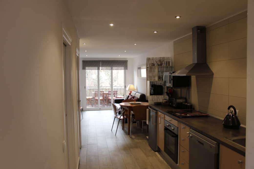 A fully fitted kitchen with all the amenities A fully fitted kitchen with all the amenities
