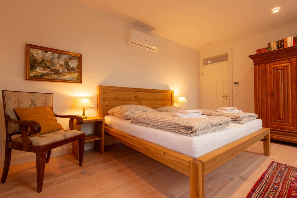 Schlafzimmer im OG Schlafzimmer im OG