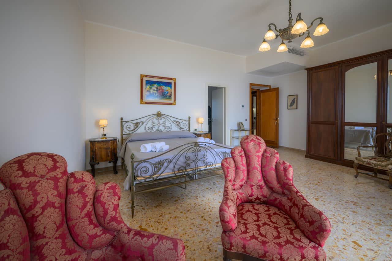 Intera foto camera Pavone