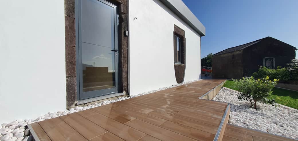Frontage (2)