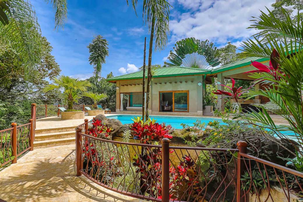 1 patio