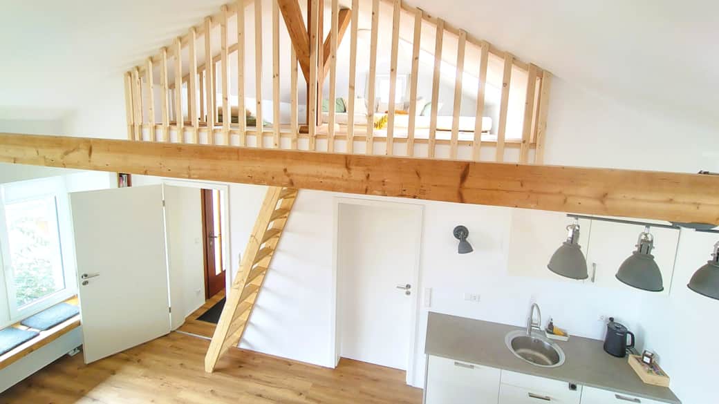 Wohnraum mit offener Galerie