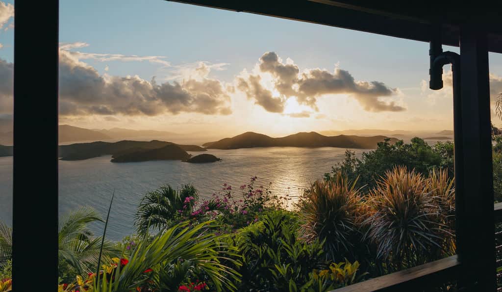 Mooncottage - incredible sunrises over St John's East End